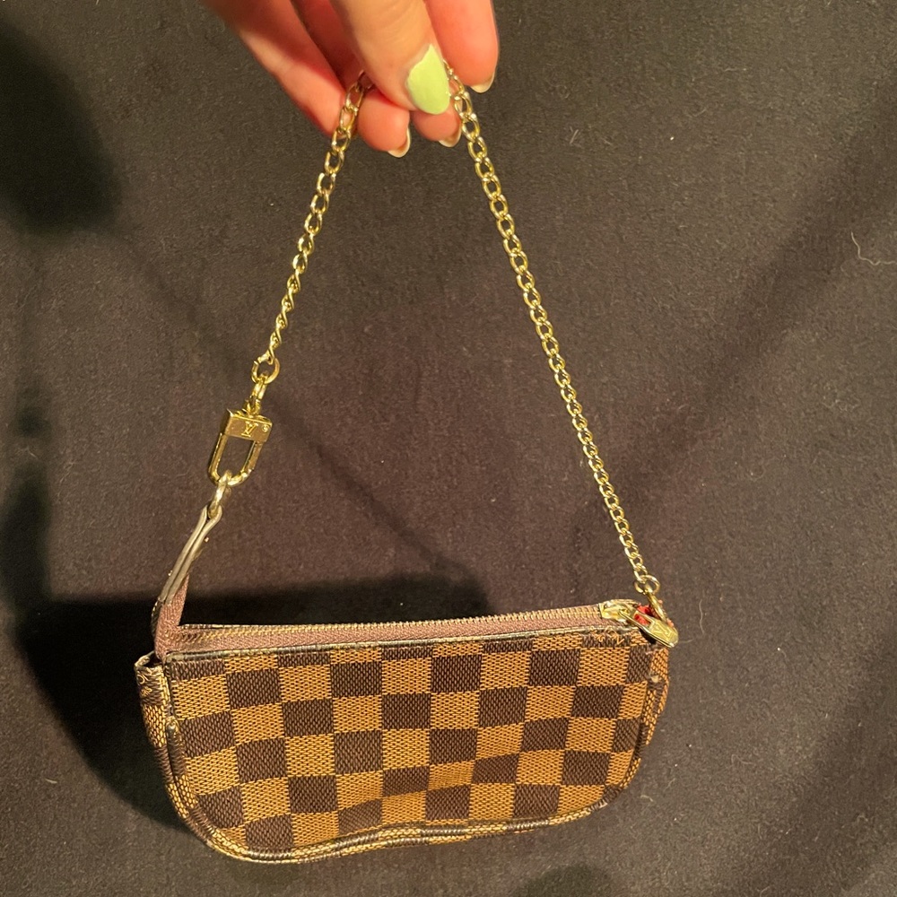 Louis Vuitton Pochette - vintage, great condition!